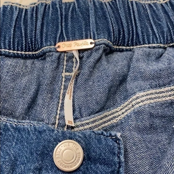 Free People Chloe Baby Barrel Jeans. XS - Picture 7 of 13